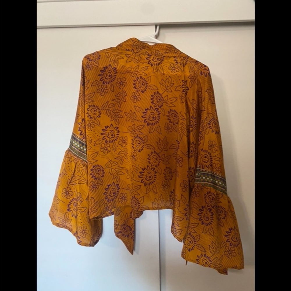 Kantha Bae Silk Boho Shrug - Picture 2 of 3
